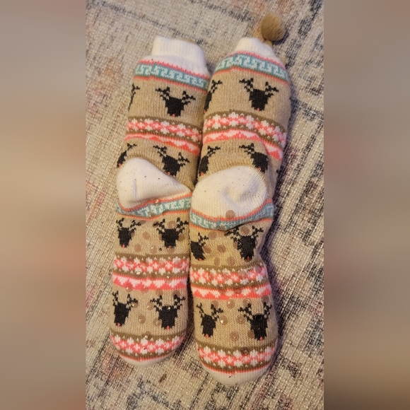 Cozy Patterned Knit Socks Set - Picture 5 of 5